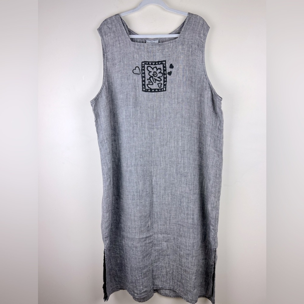 Studio Ease | Lagenlook Sleeveless Linen Midi Dress Grey W/ Floral Graphic | 24W
